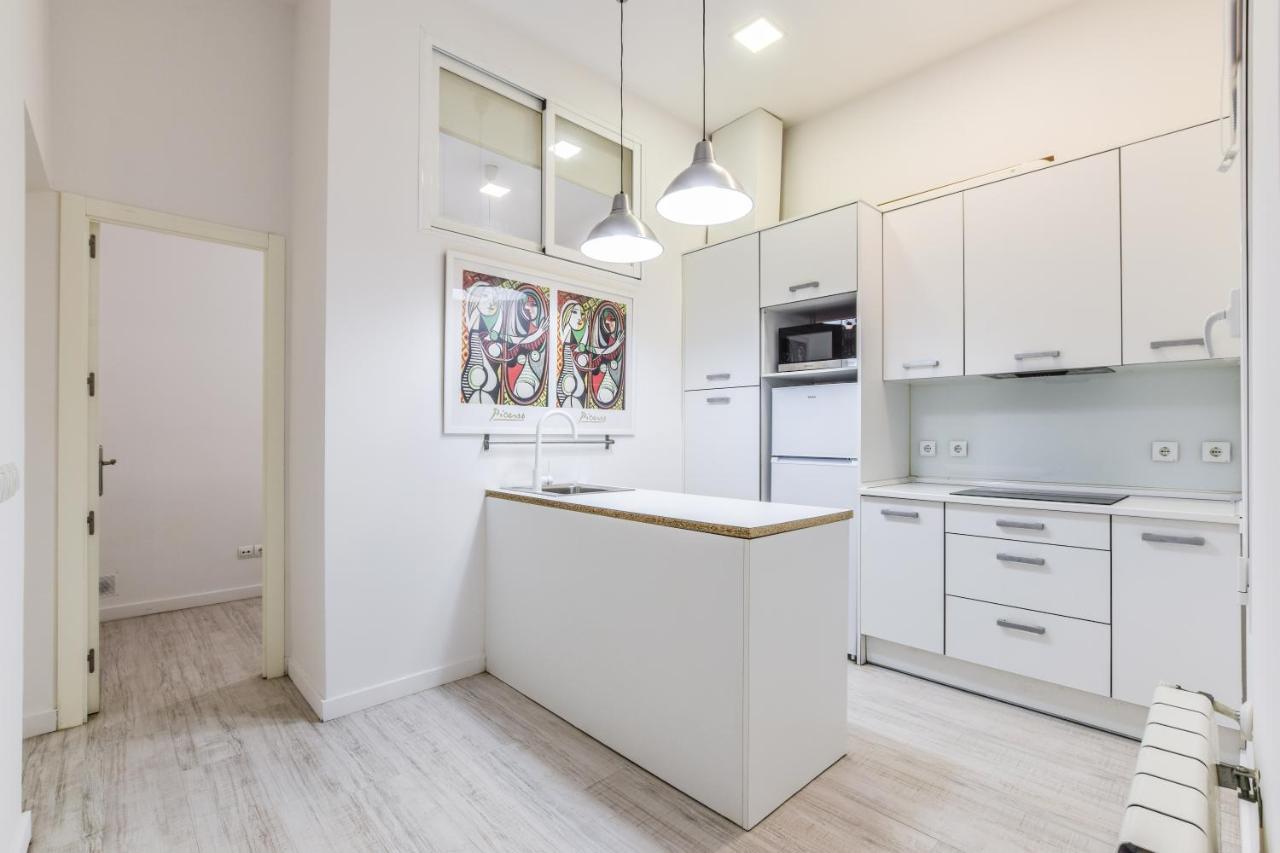マドリードAmplio Apartamento En Malasana Para 6 Personasアパートメント エクステリア 写真